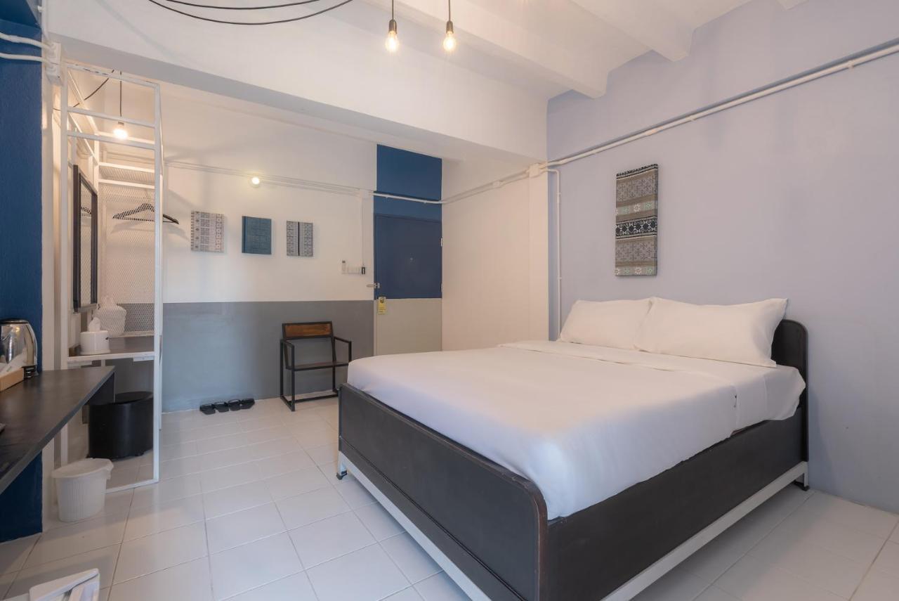 Bedgasm Hotel X Cafe Nimman Chiang Mai Exterior photo