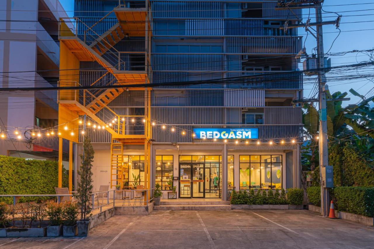 Bedgasm Hotel X Cafe Nimman Chiang Mai Exterior photo